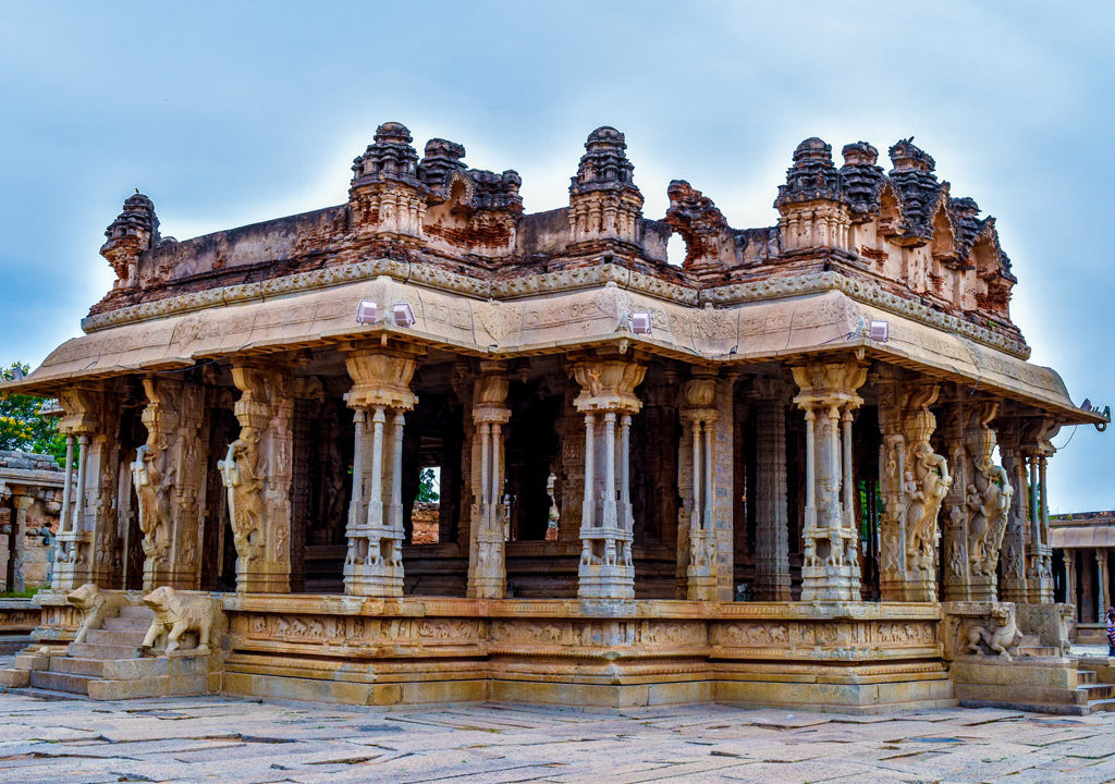 Vijaya Vitthala Musical Pillar Temple